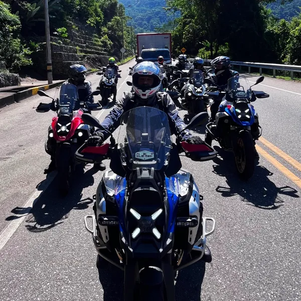 Tour a Colombia